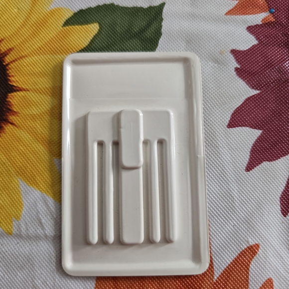 Singer Sewing Machine Needles - Multi-Color - Picture 2 of 2